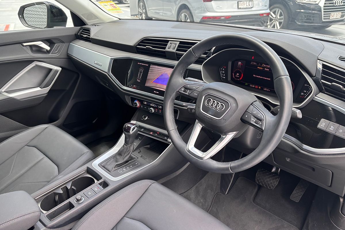2023 Audi Q3 35 TFSI F3