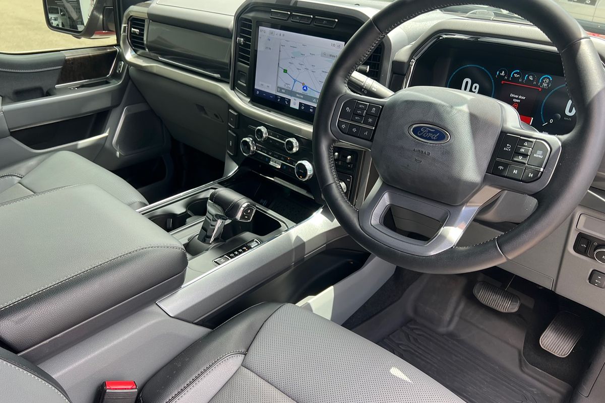 2023 Ford F-150 Lariat 4X4 SWB