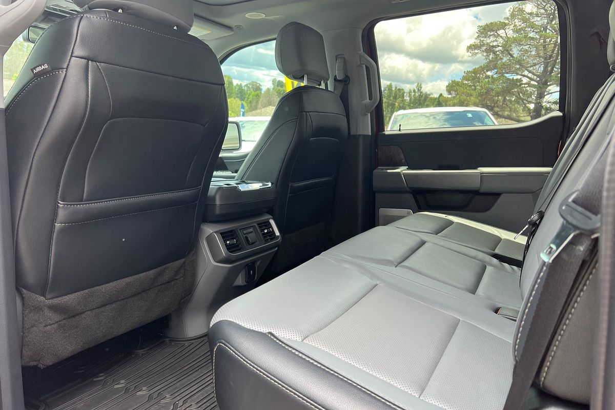 2023 Ford F-150 Lariat 4X4 SWB