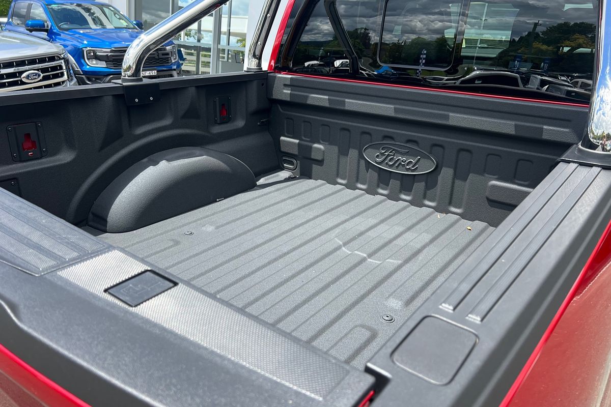 2023 Ford F-150 Lariat 4X4 SWB