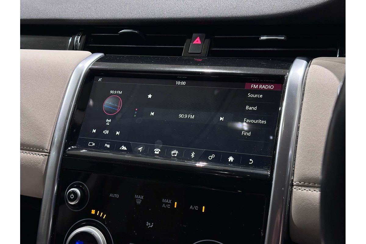 2019 Land Rover Discovery Sport D150 S L550