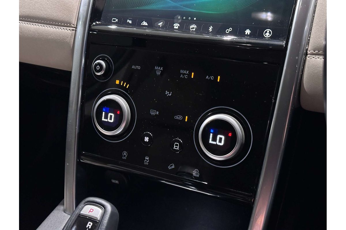 2019 Land Rover Discovery Sport D150 S L550