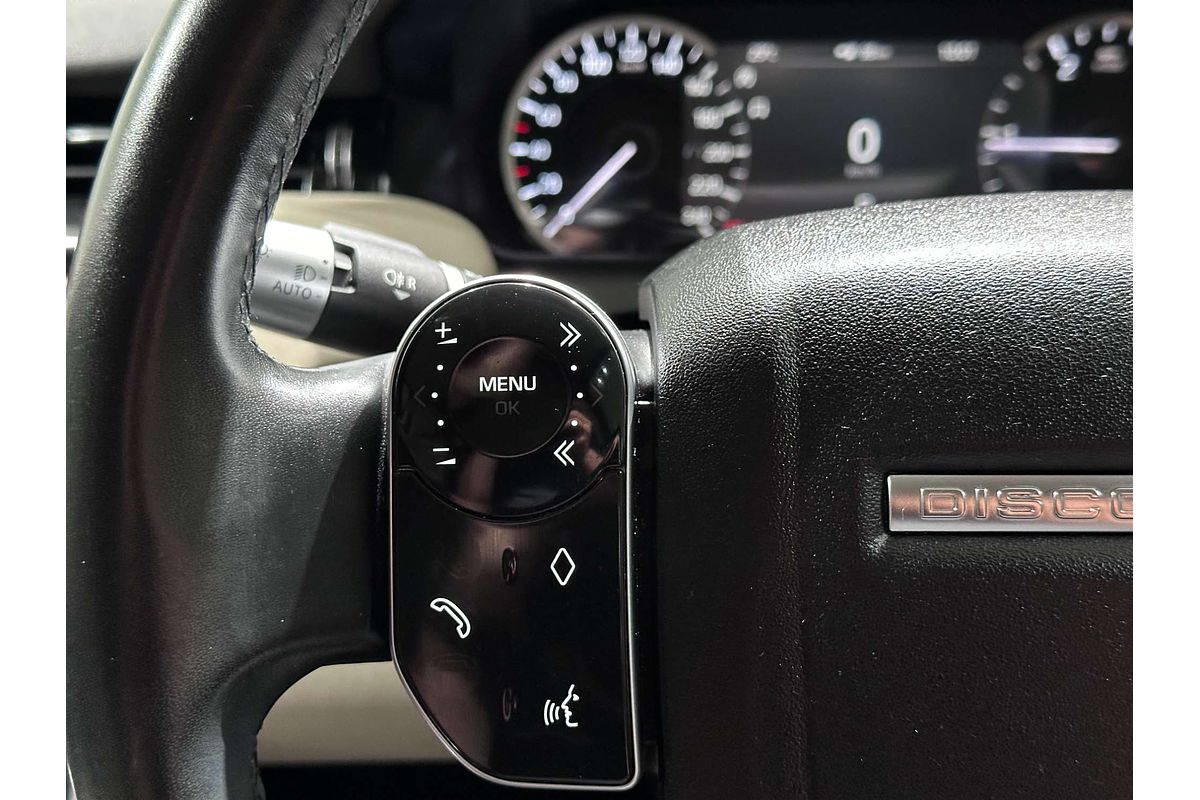 2019 Land Rover Discovery Sport D150 S L550