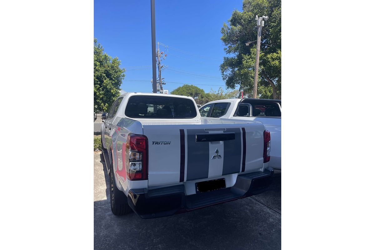 2023 Mitsubishi Triton GLS MR 4X4