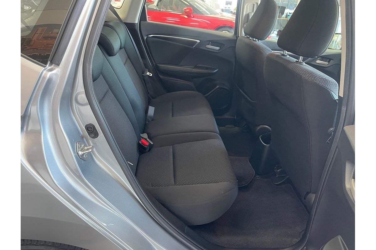 2019 Honda Jazz VTi GF
