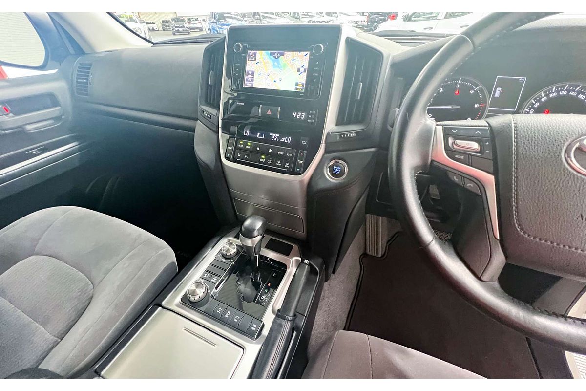 2018 Toyota Landcruiser GXL VDJ200R