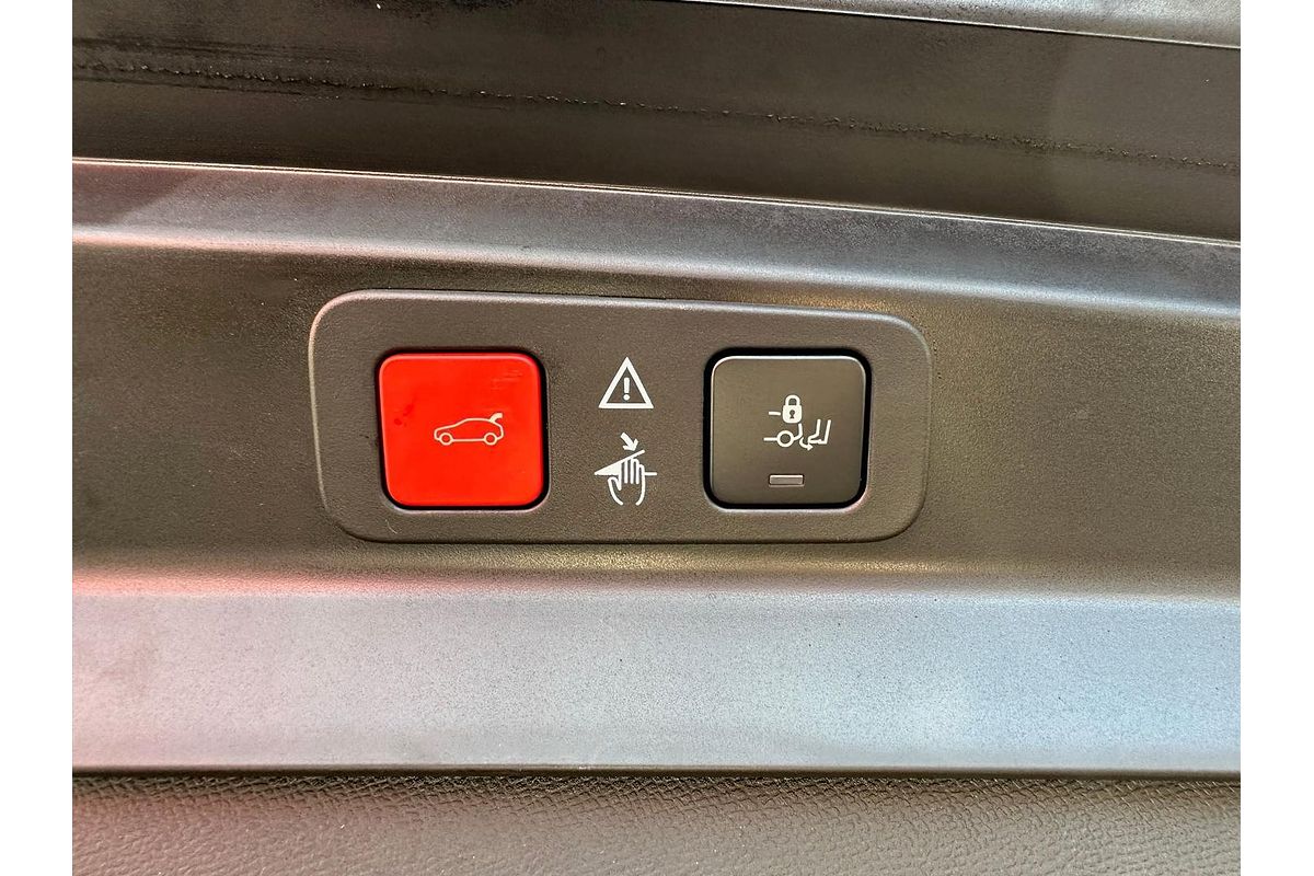 2023 Peugeot 5008 GT Sport P87