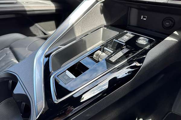 2023 Peugeot 5008 GT Sport P87