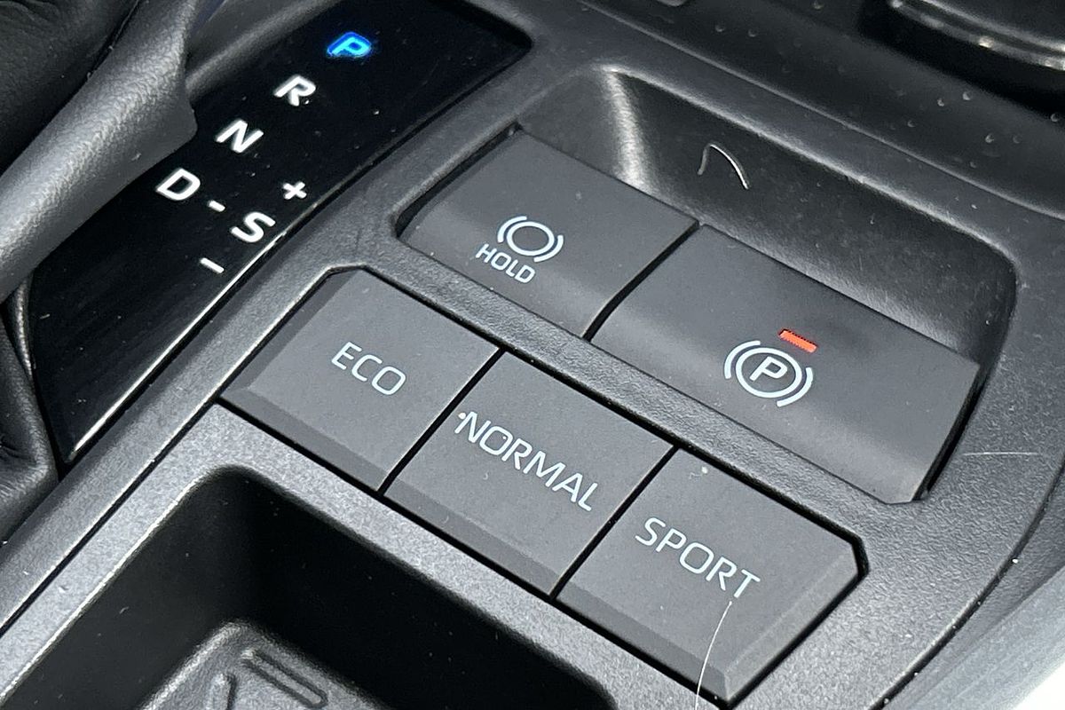 2022 Toyota RAV4 GXL AXAH52R