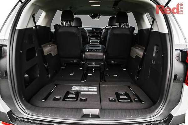 2025 Kia Carnival Sport KA4 PE