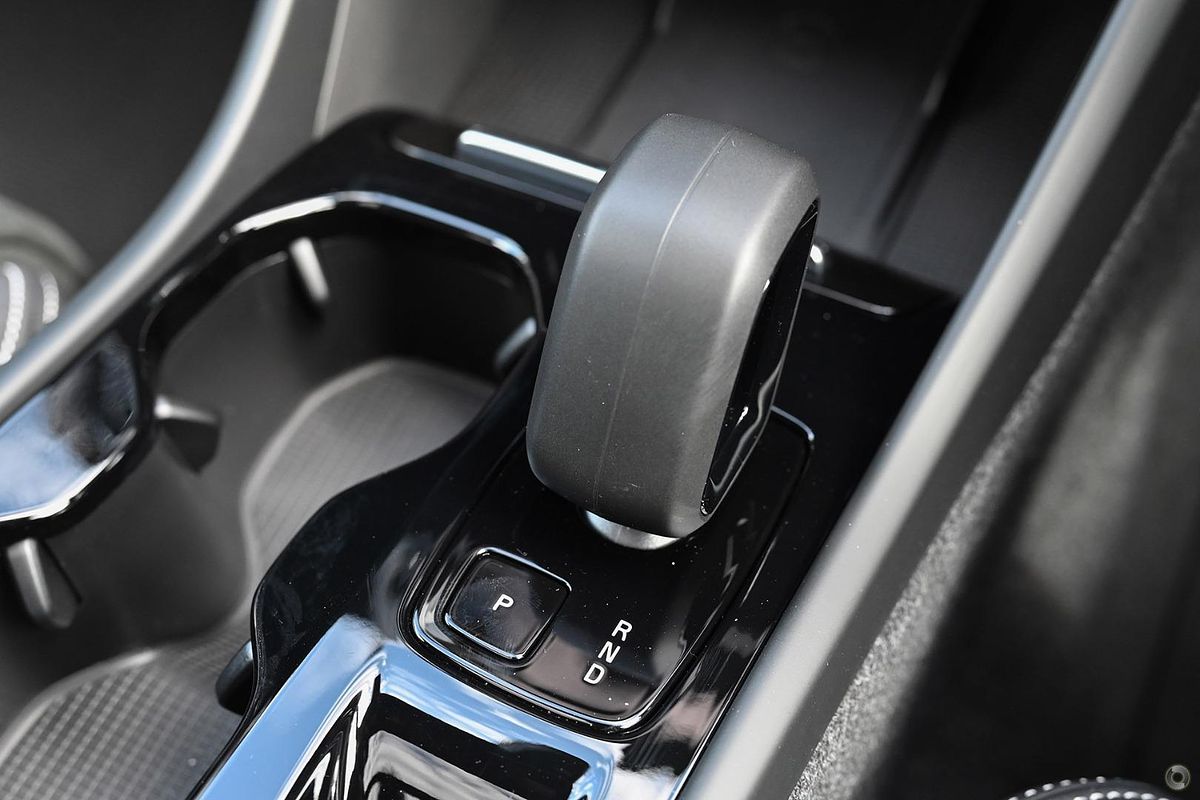 2024 Volvo XC40 Black Edition