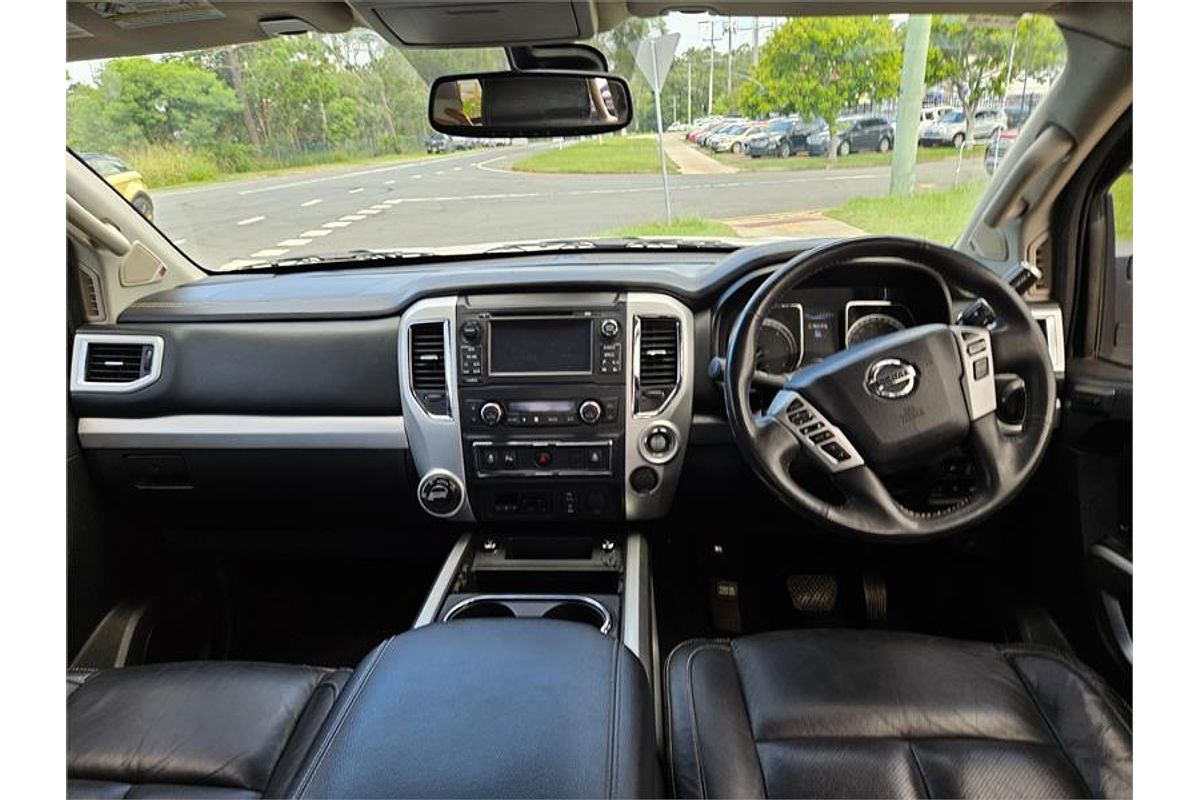 2016 Nissan TITAN