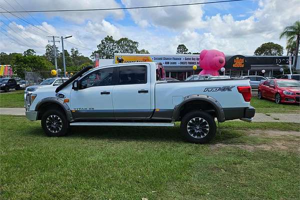 2016 Nissan TITAN