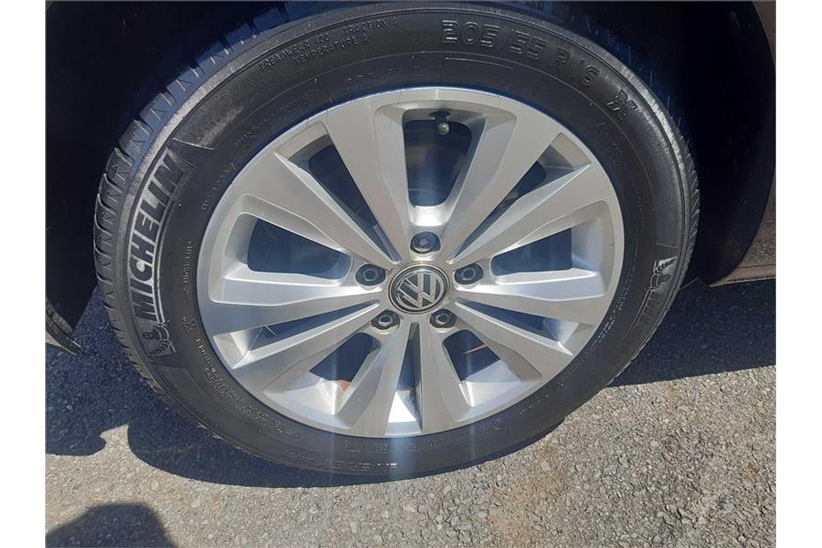 2015 Volkswagen GOLF 92 TSI COMFORTLINE AU MY16