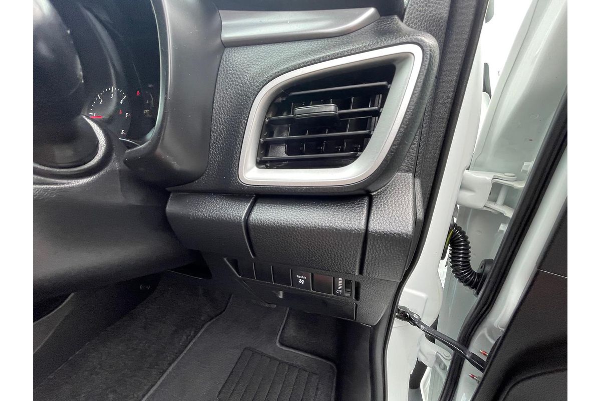 2021 Isuzu MU-X LS-M