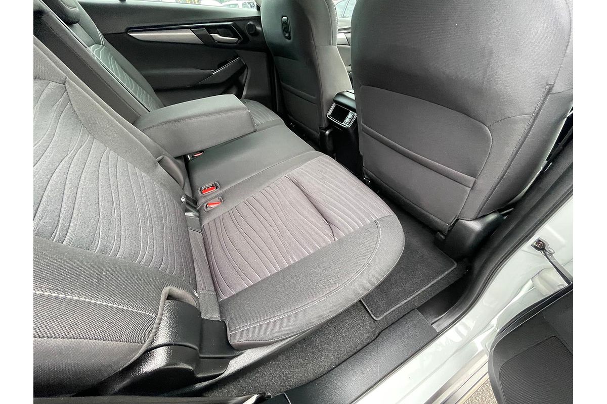 2021 Isuzu MU-X LS-M
