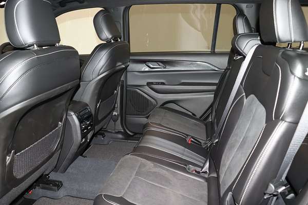 2023 Jeep Grand Cherokee Night Eagle WL