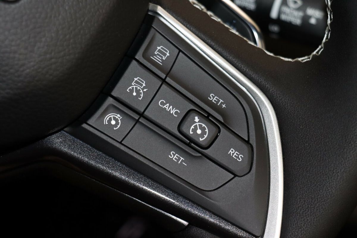 2023 Jeep Grand Cherokee Night Eagle WL