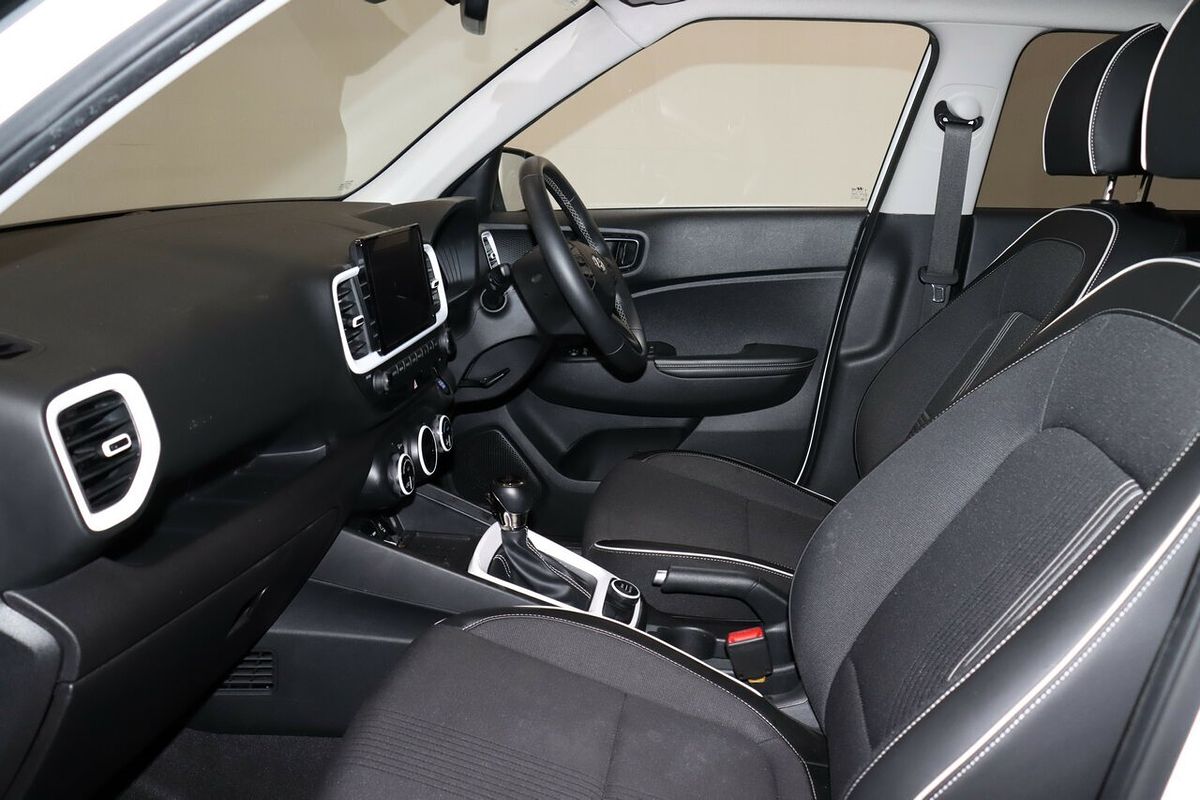 2023 Hyundai Venue Elite QX.V5