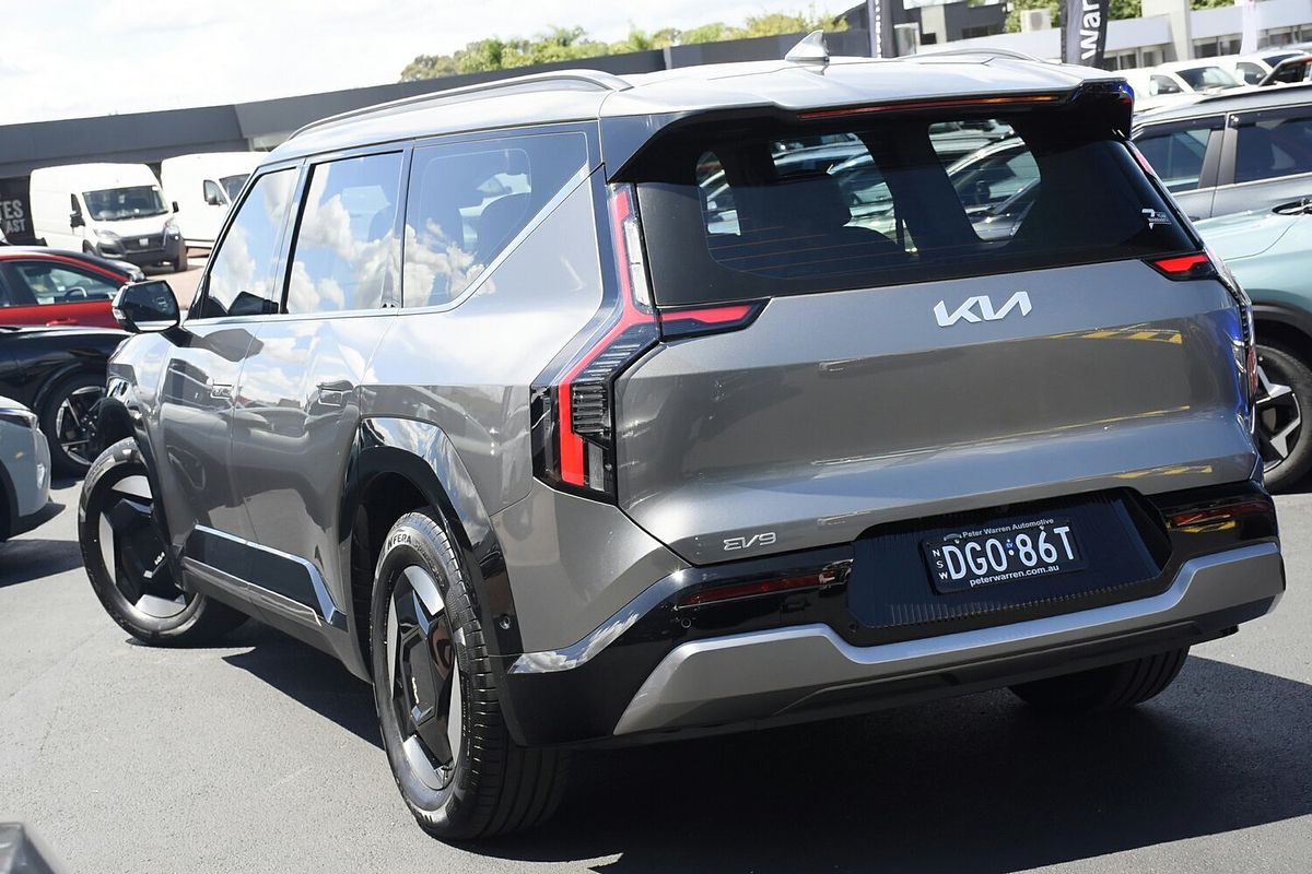 2023 Kia EV9 Earth MV