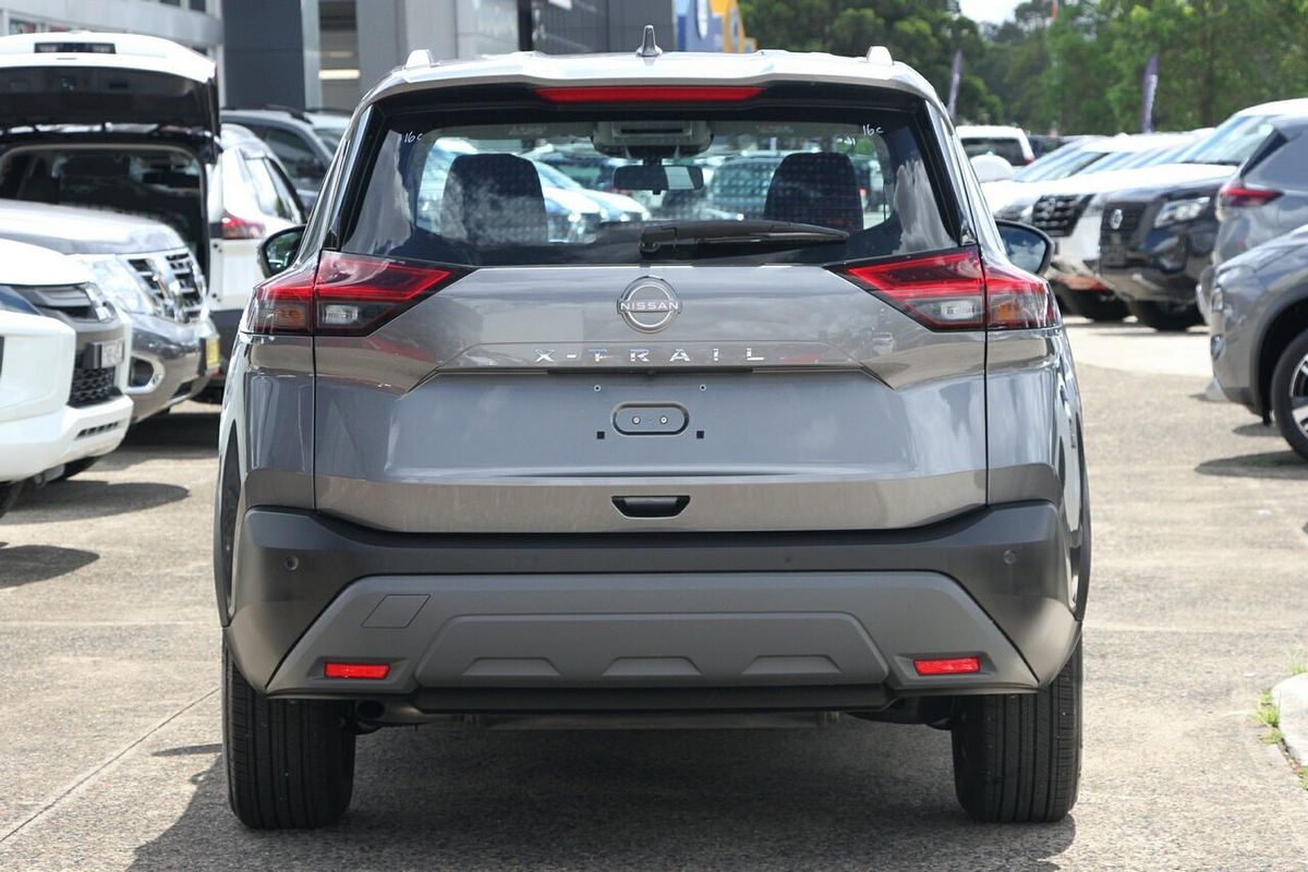 2024 Nissan X-TRAIL ST T33