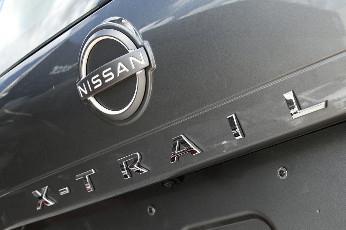 2024 Nissan X-TRAIL ST T33