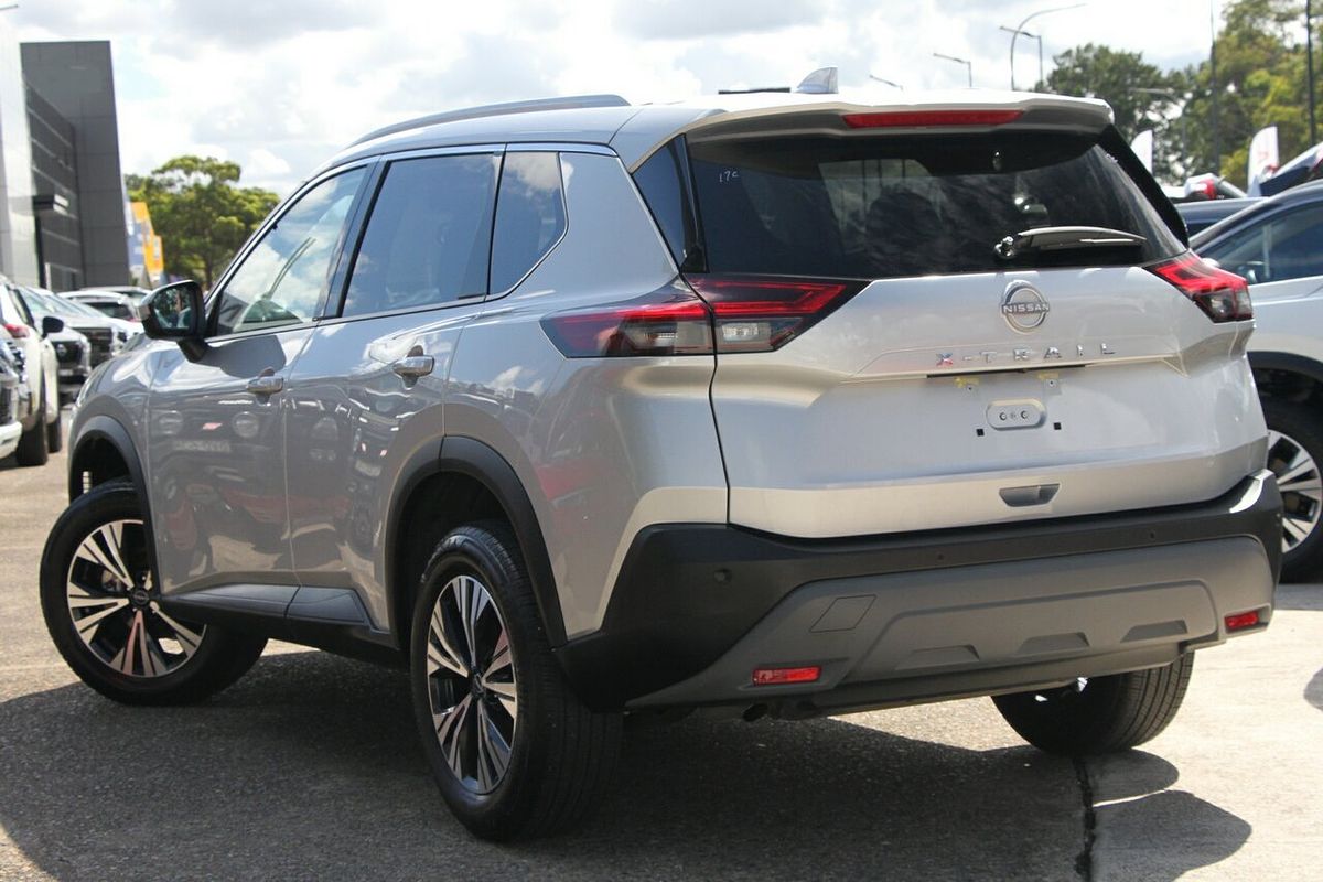 2024 Nissan X-TRAIL ST-L T33