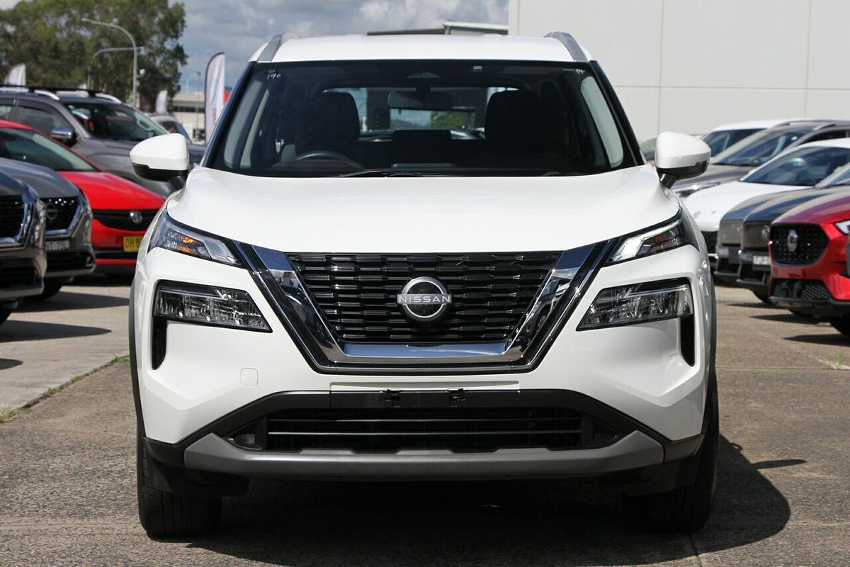 2024 Nissan X-TRAIL ST T33