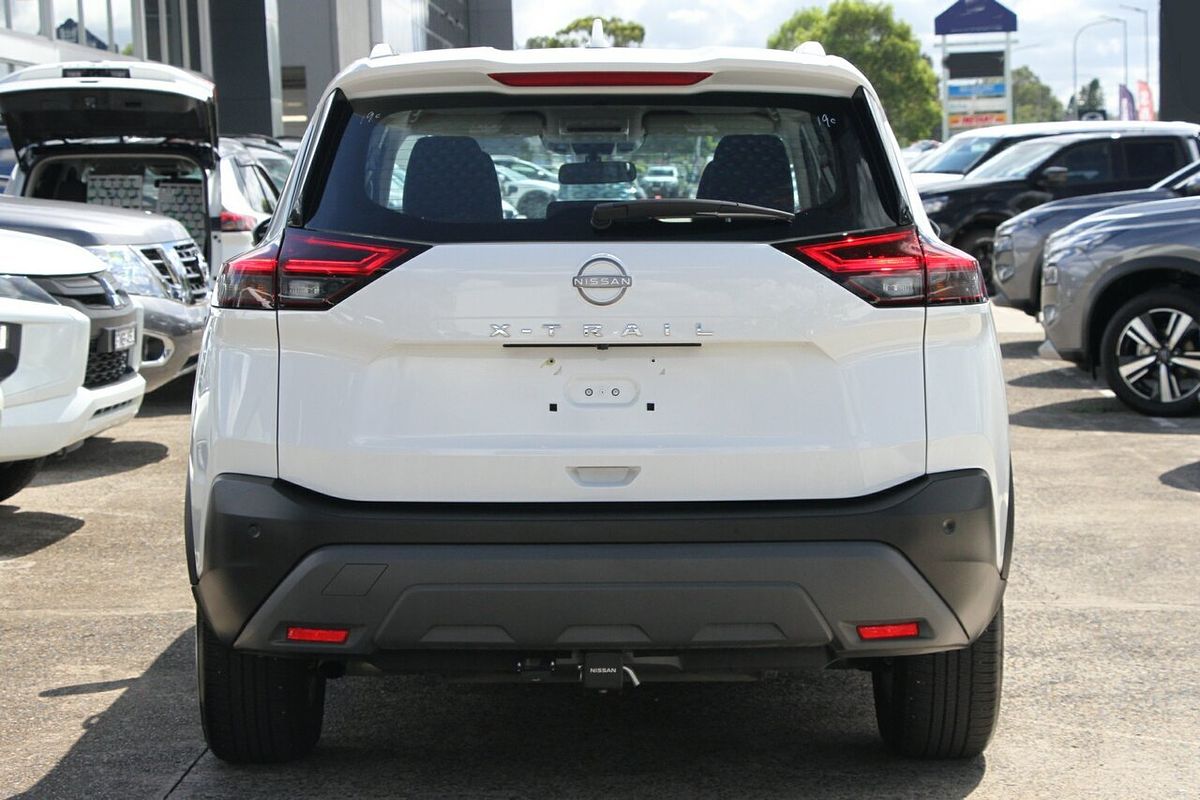 2024 Nissan X-TRAIL ST T33