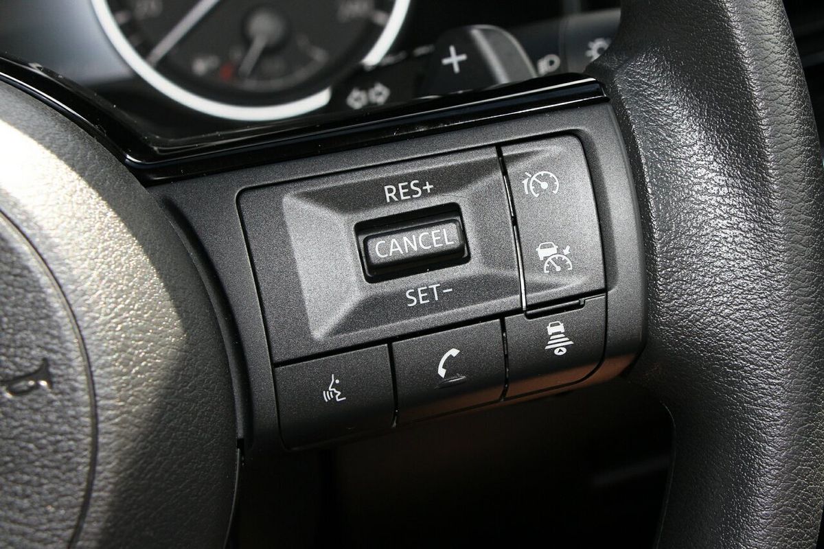 2024 Nissan X-TRAIL ST T33