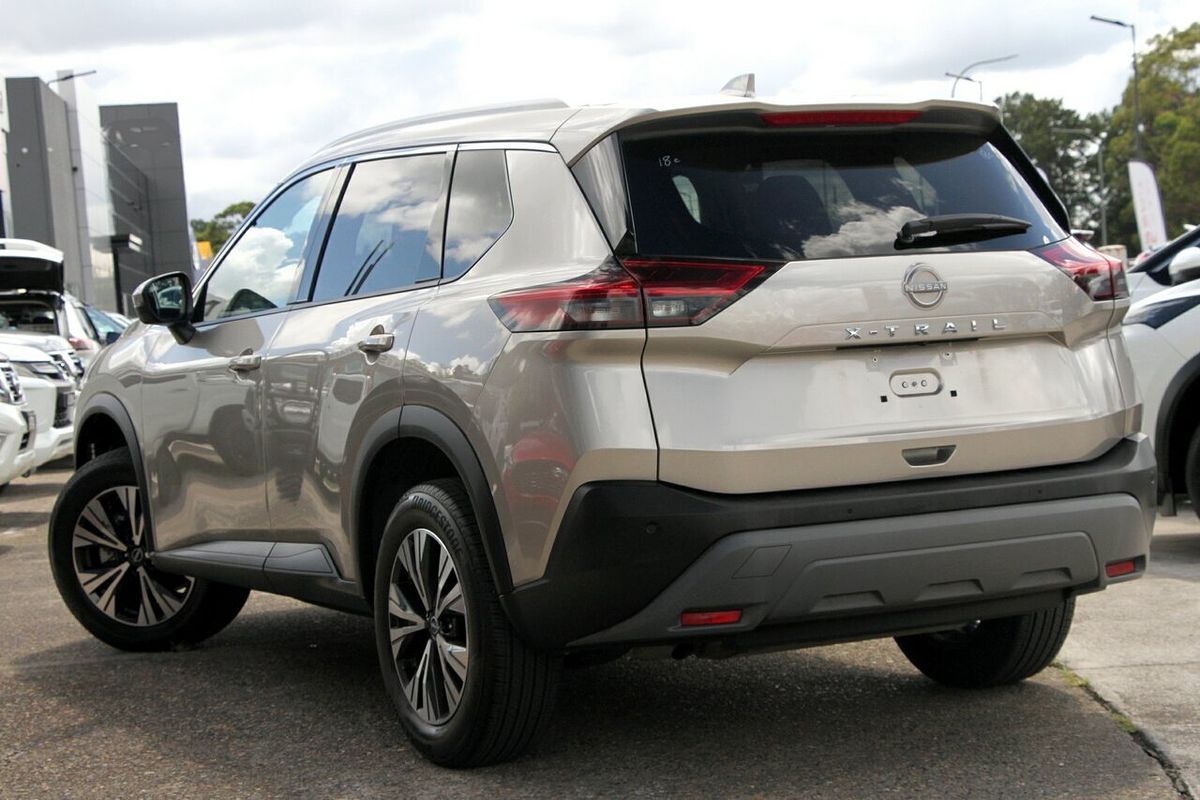 2024 Nissan X-TRAIL ST-L T33