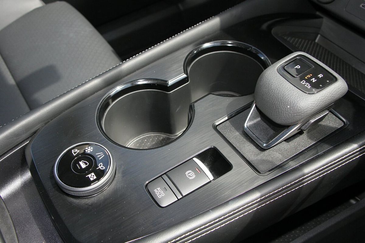 2024 Nissan X-TRAIL ST-L T33