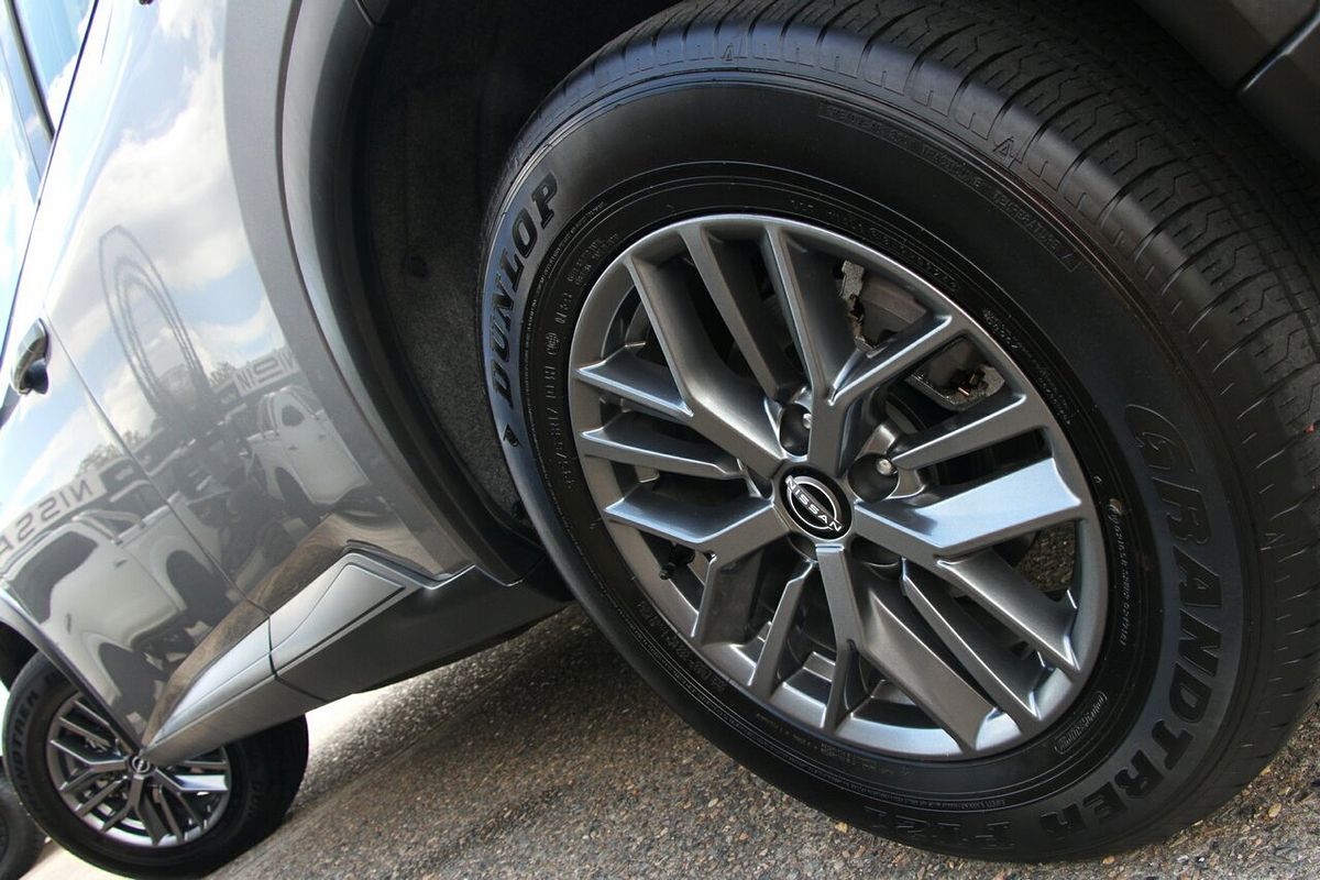 2024 Nissan X-TRAIL ST T33