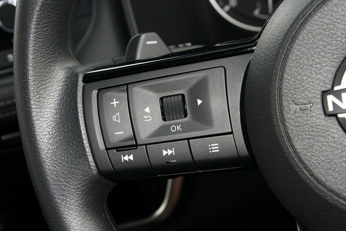 2024 Nissan X-TRAIL ST T33