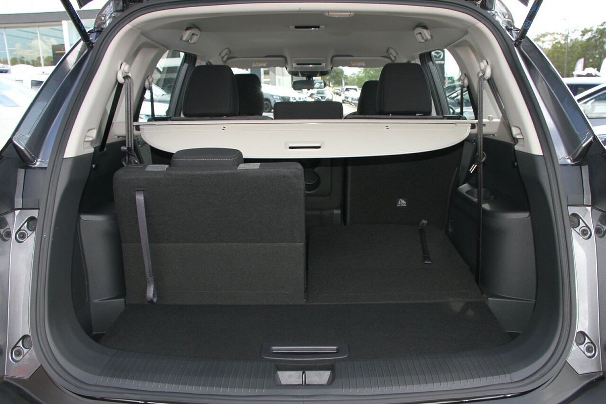 2024 Nissan X-TRAIL ST T33