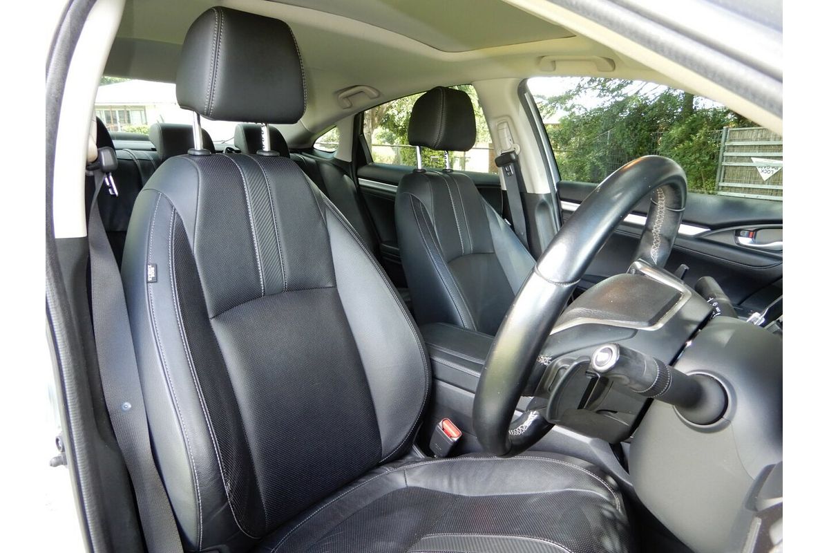 2016 Honda Civic VTi-LX MY16