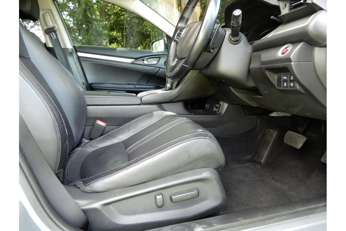 2016 Honda Civic VTi-LX MY16