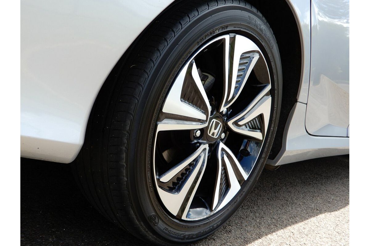 2016 Honda Civic VTi-LX MY16