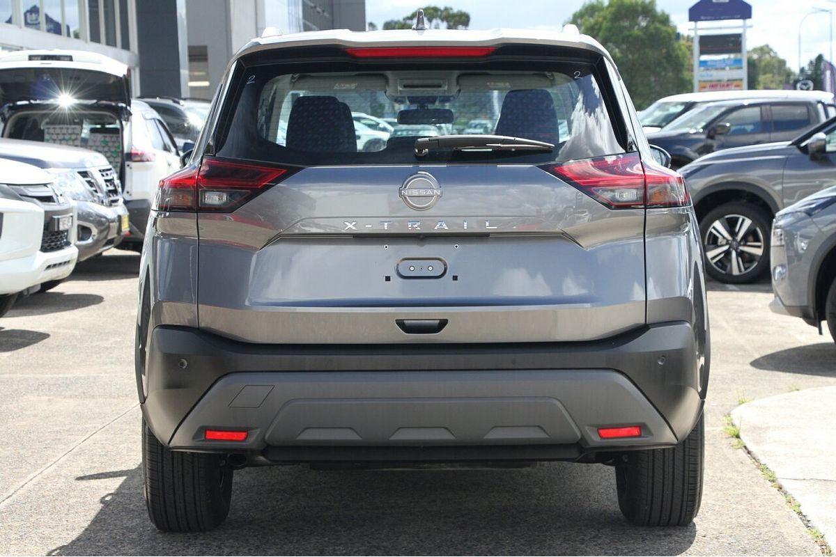 2024 Nissan X-TRAIL ST T33