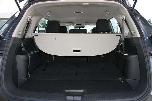 2024 Nissan X-TRAIL ST T33