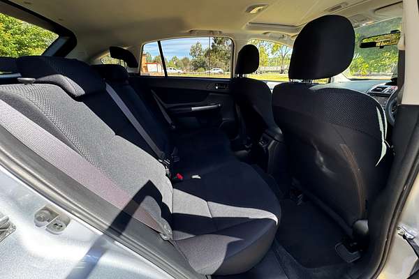 2015 Subaru XV 2.0i-L G4X