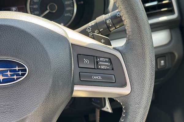 2015 Subaru XV 2.0i-L G4X