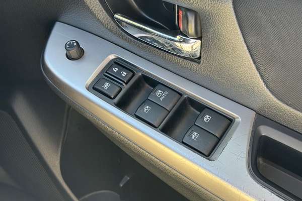 2015 Subaru XV 2.0i-L G4X