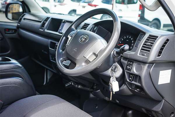 2018 Toyota Hiace Commuter KDH223R