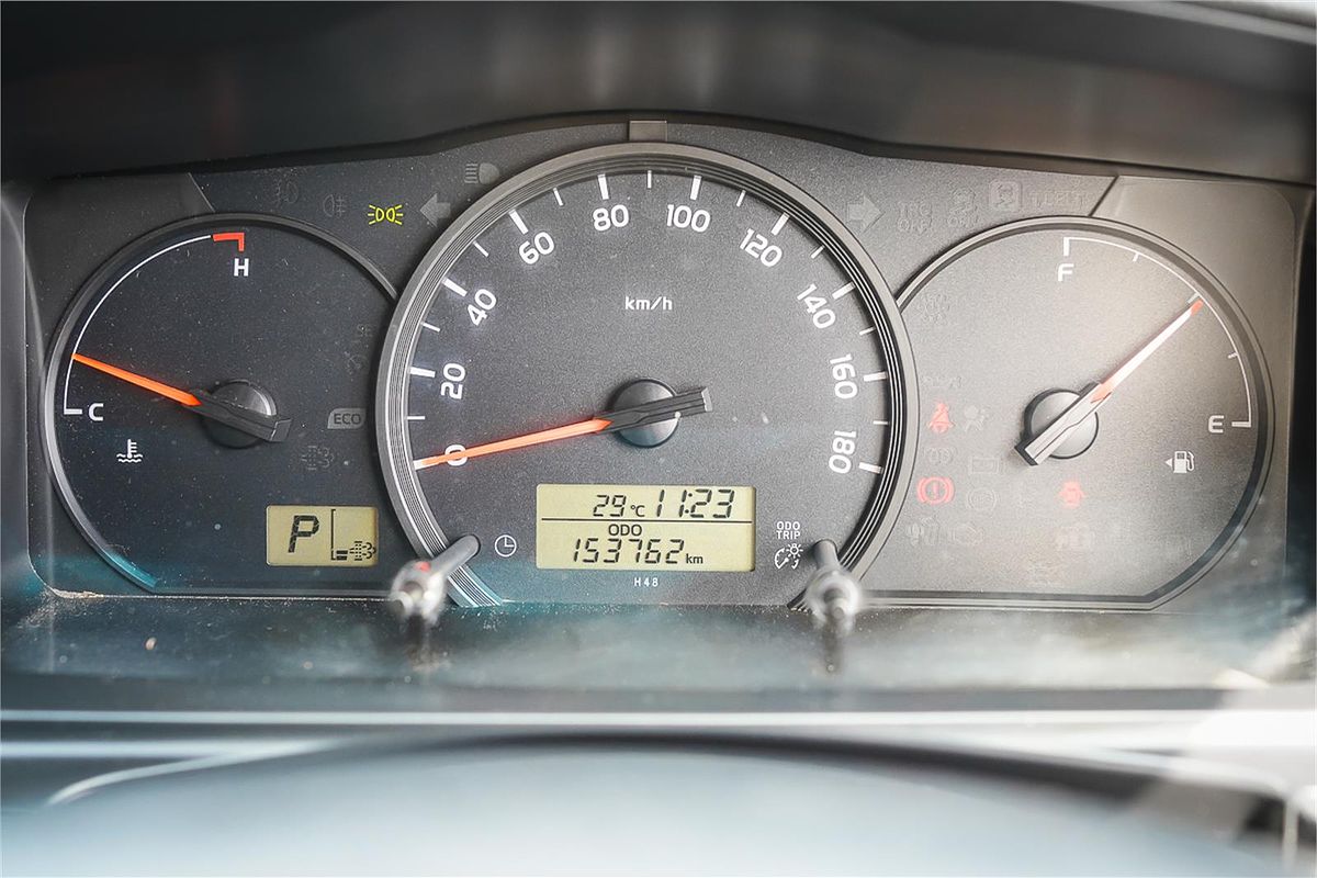 2018 Toyota Hiace Commuter KDH223R