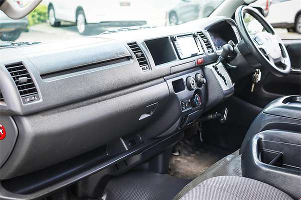 2018 Toyota Hiace Commuter KDH223R
