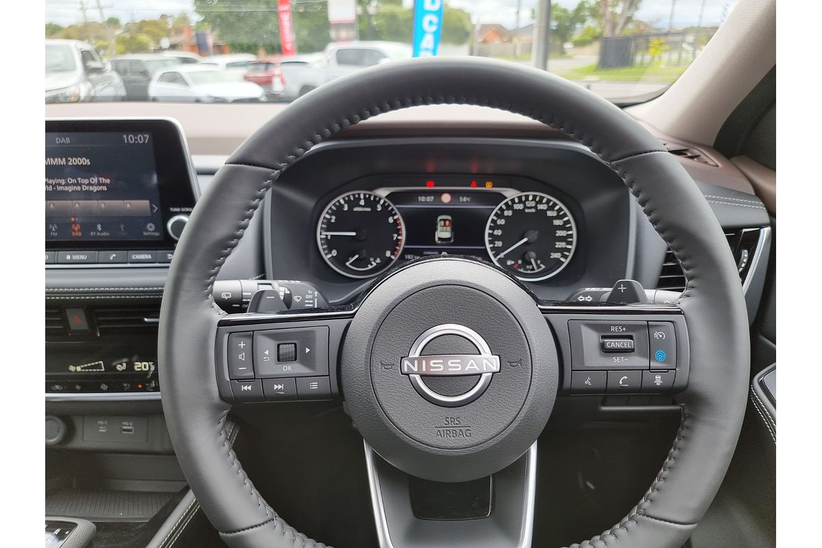 2024 Nissan X-TRAIL ST-L T33