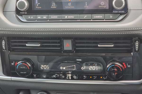 2024 Nissan X-TRAIL ST-L T33
