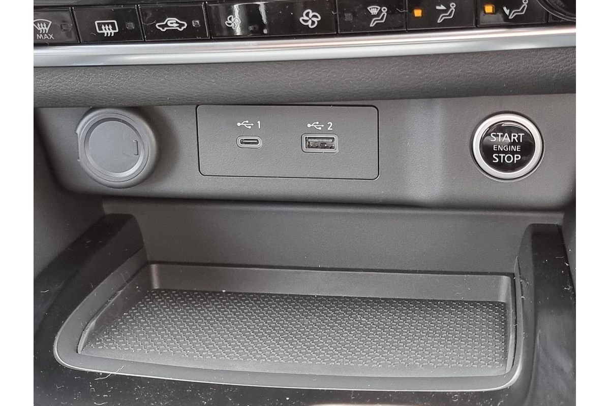 2024 Nissan X-TRAIL ST-L T33