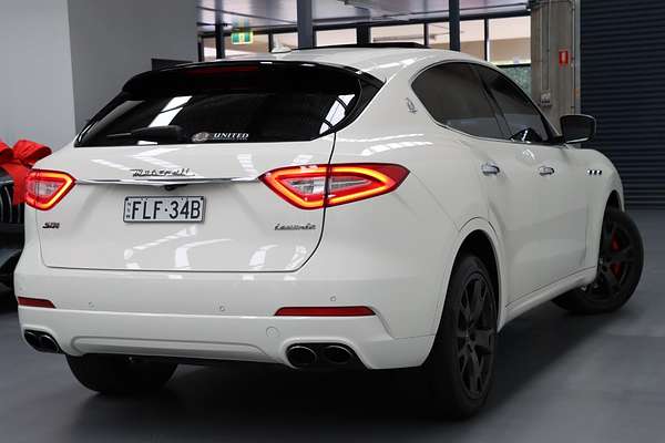 2017 Maserati Levante S M161